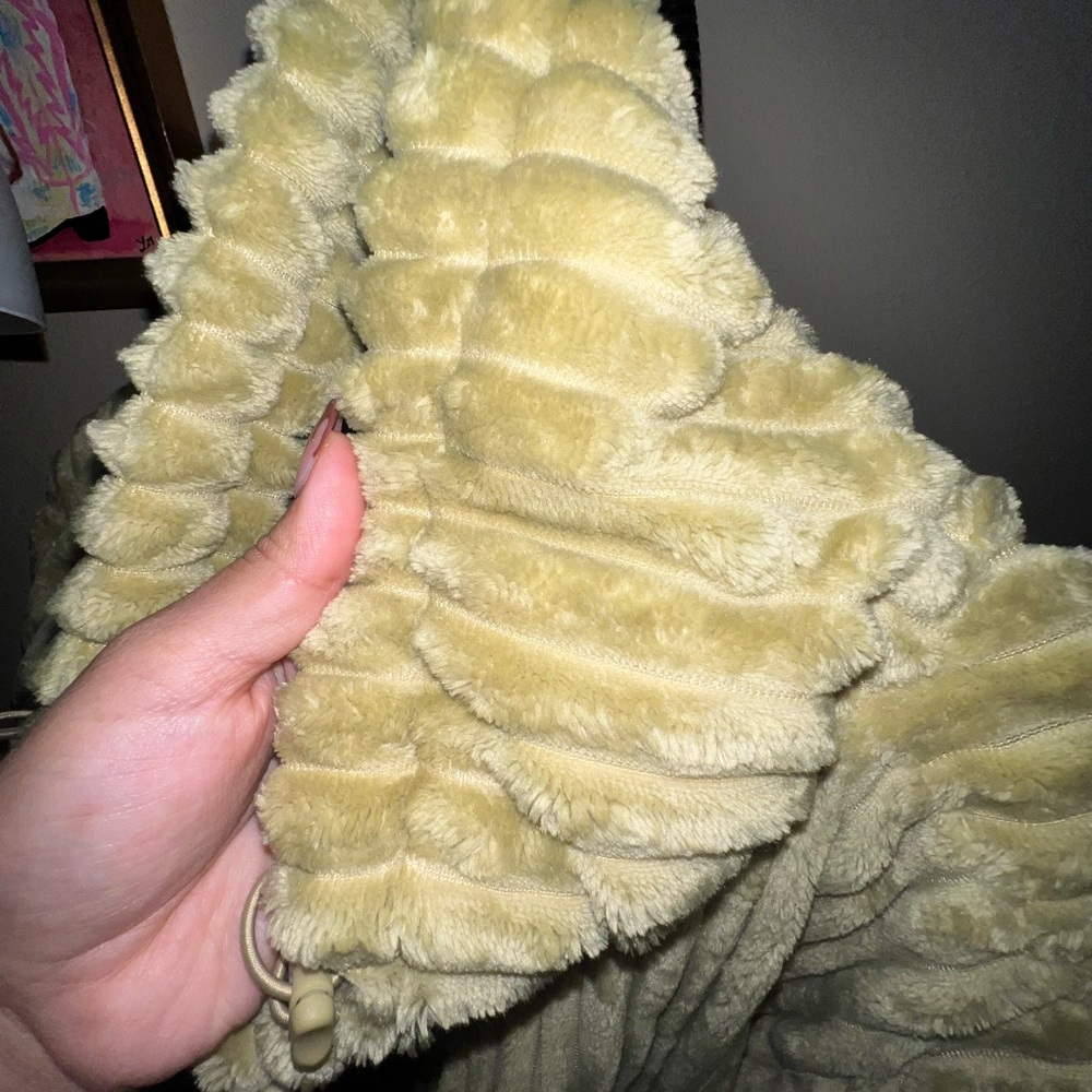 Bdg Jacket - image 2